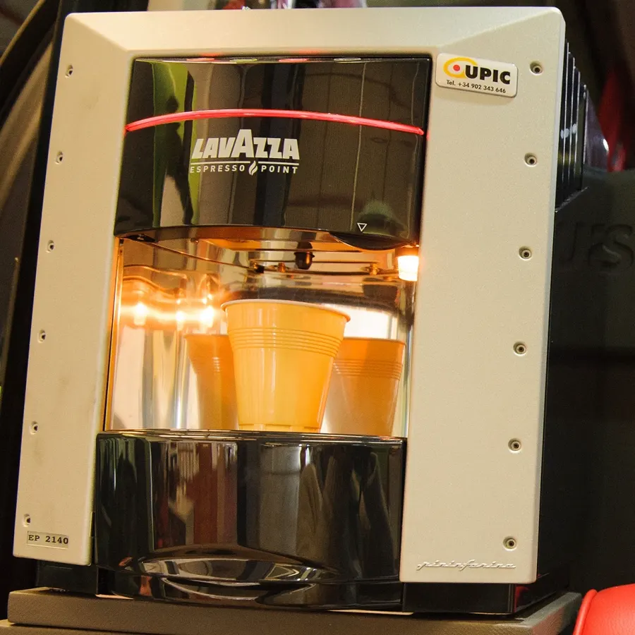 Cafetera a bordo del autocar